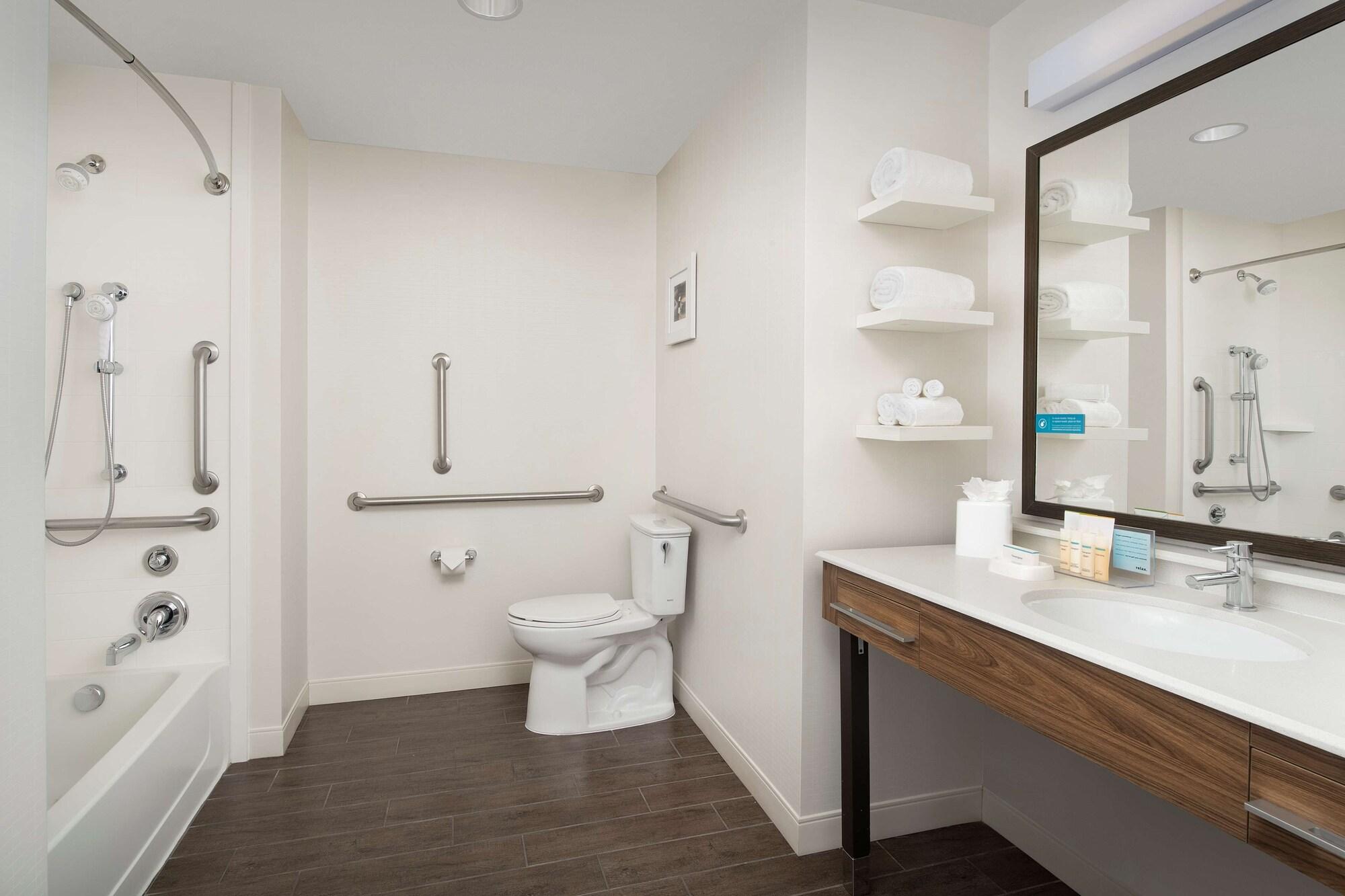 Hampton Inn & Suites Phoenix/Tempe Bagian luar foto